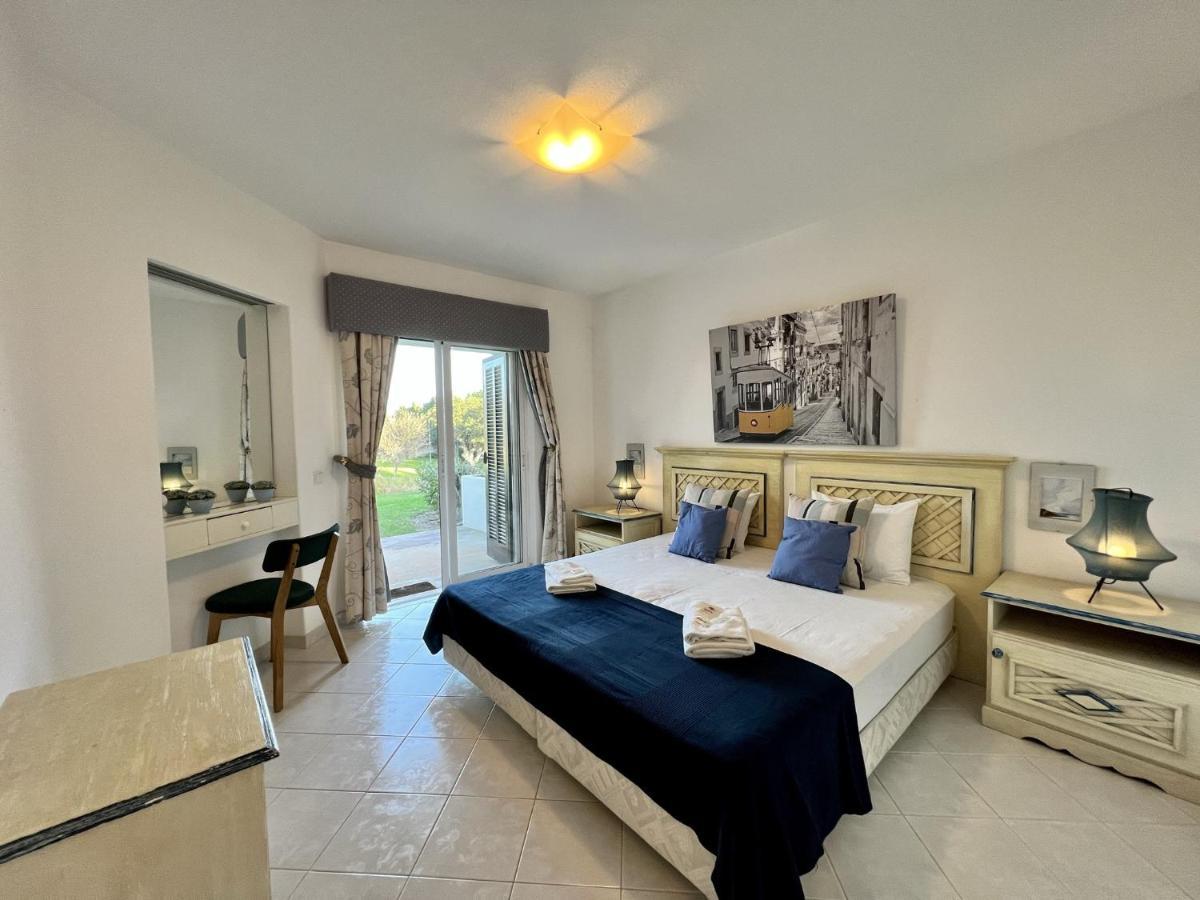 Albufeira Balaia Golf Vilage 1 With Pool By Homing Exteriör bild