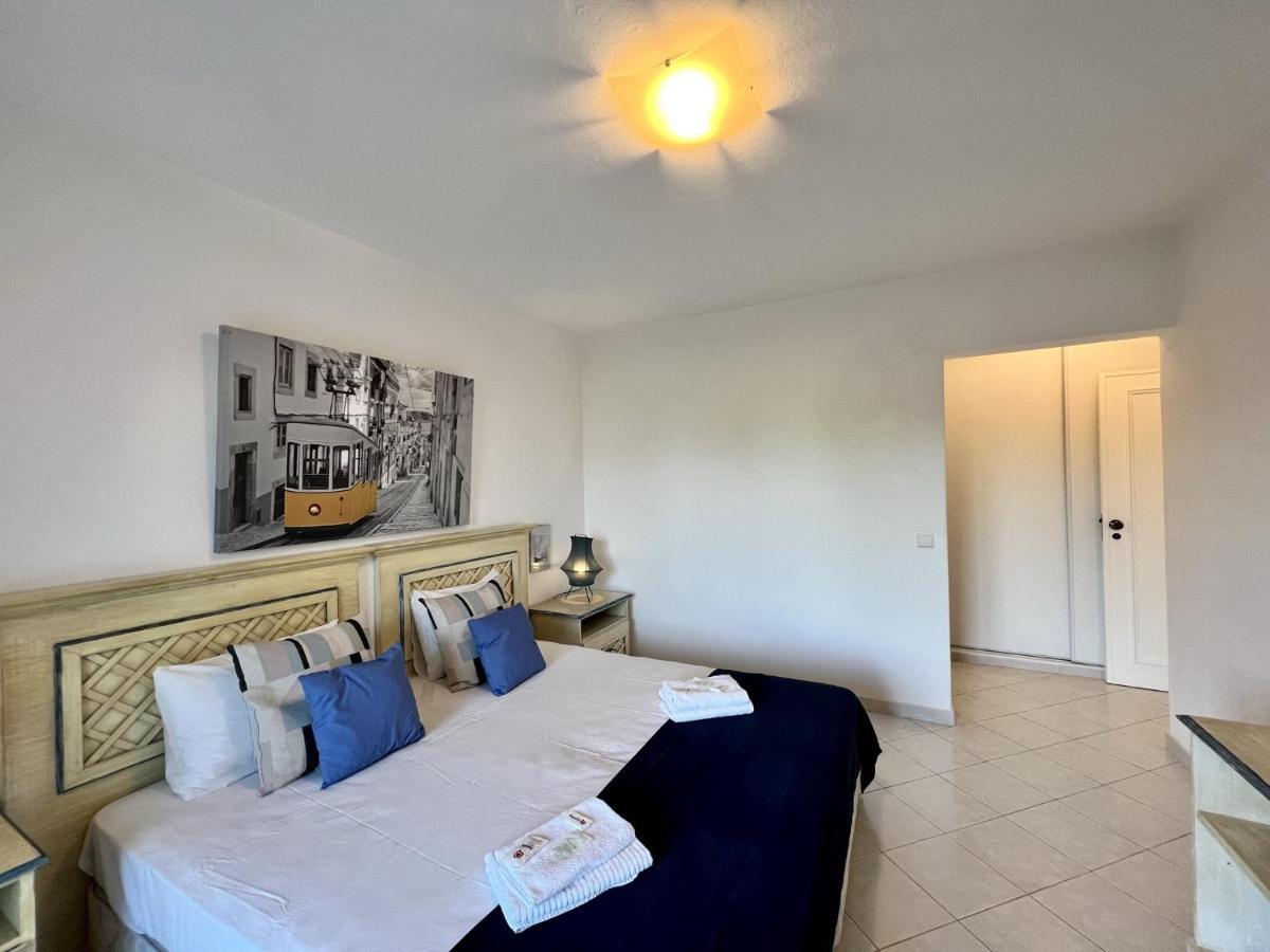 Albufeira Balaia Golf Vilage 1 With Pool By Homing Exteriör bild