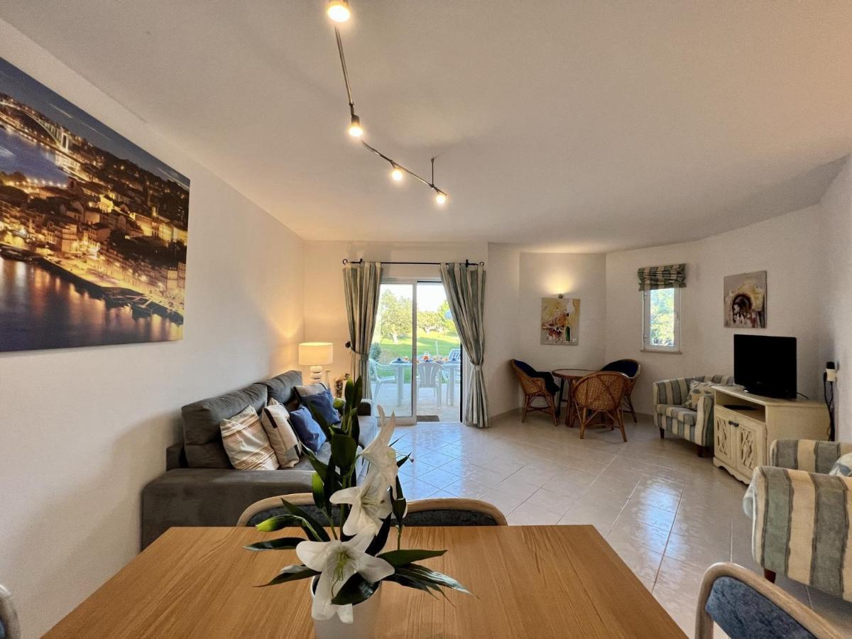 Albufeira Balaia Golf Vilage 1 With Pool By Homing Exteriör bild
